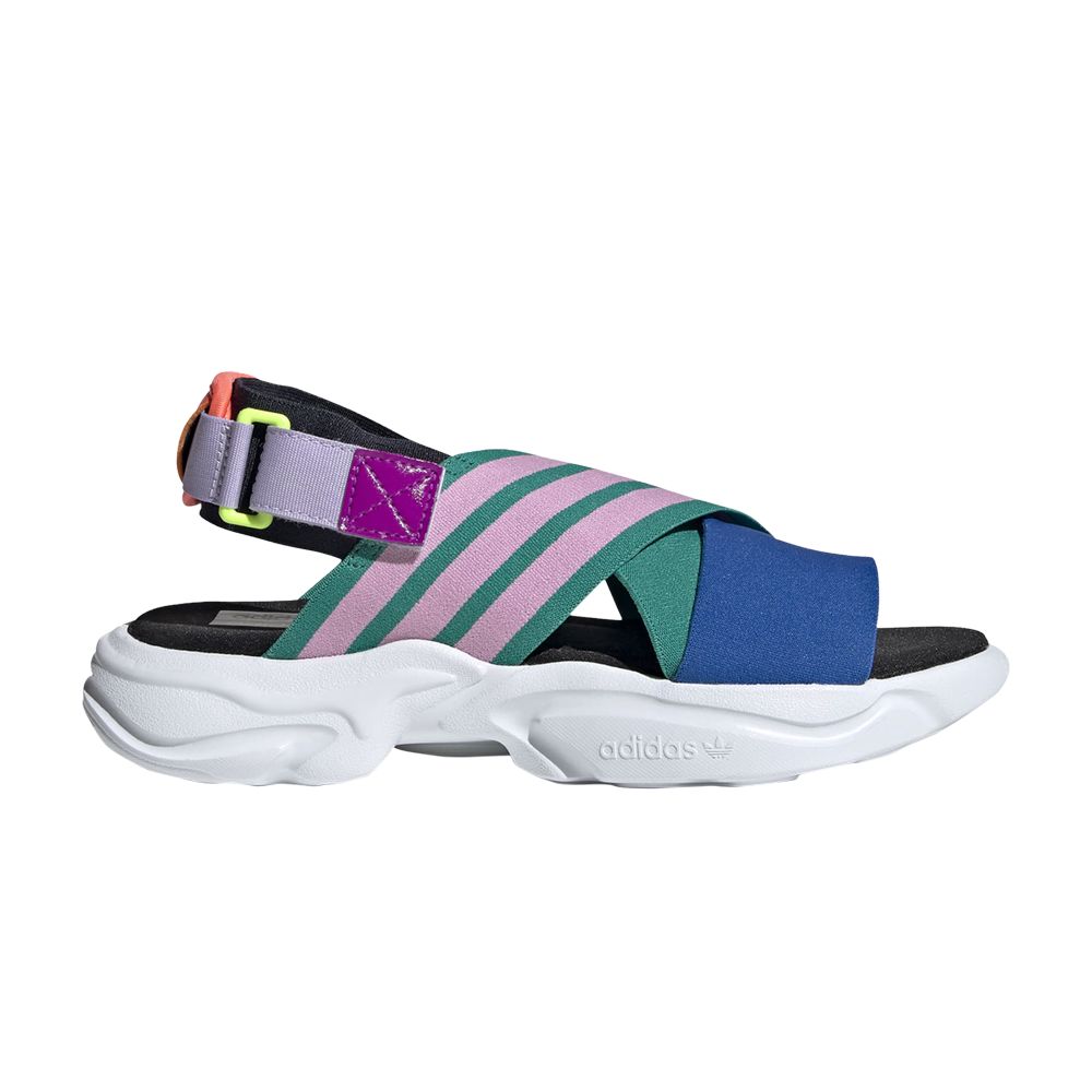 Magmur Sandal